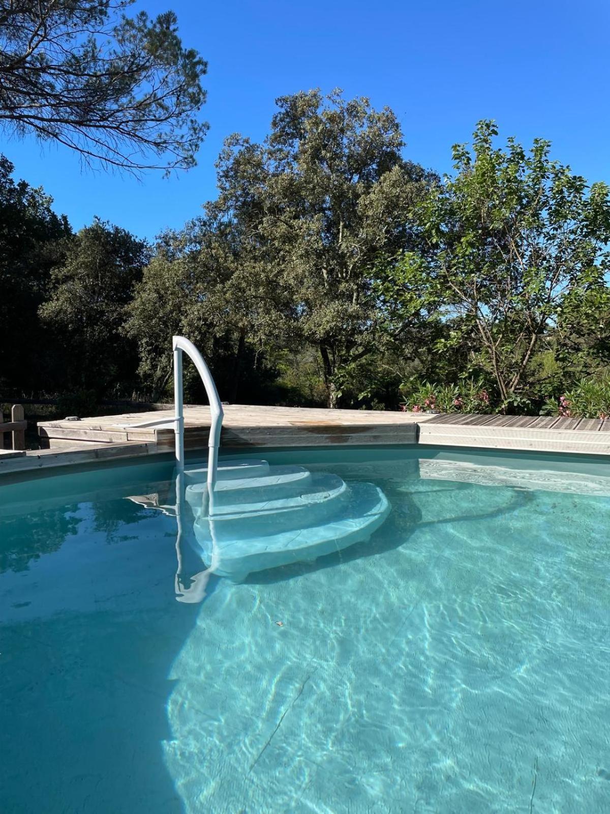 La Villa Le Cannet-des-Maures Exterior photo